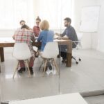 Salon Aquarium à louer à Perpignan avec grand écran connecté 168cm