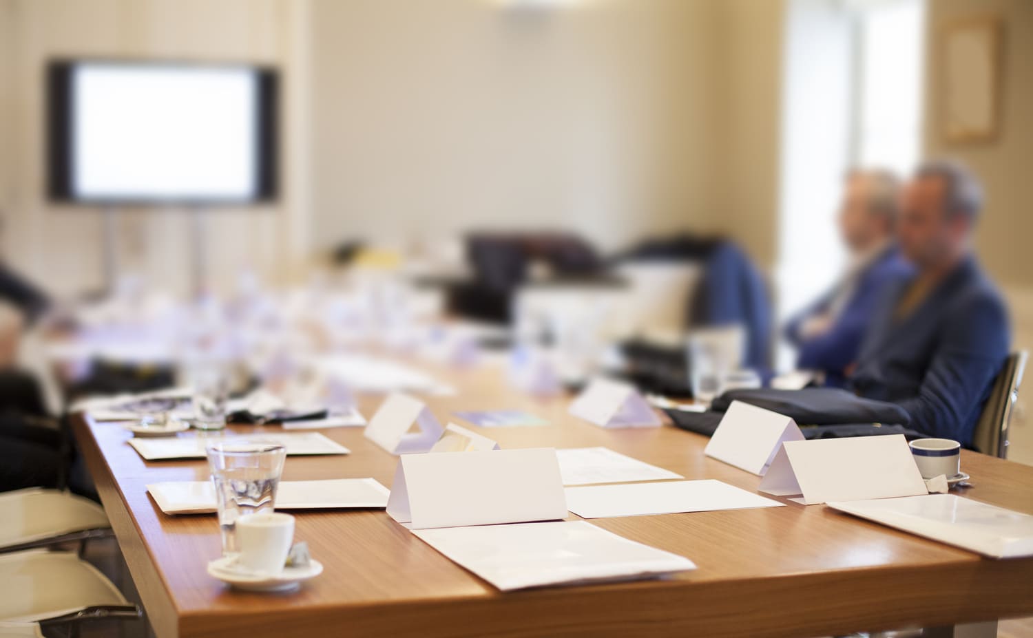 Salle disposée pour une assemblée générale de copropriété à Perpignan